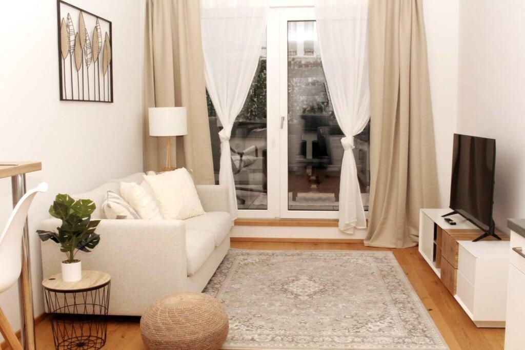 Orestaliving - View Of וינה מראה חיצוני תמונה